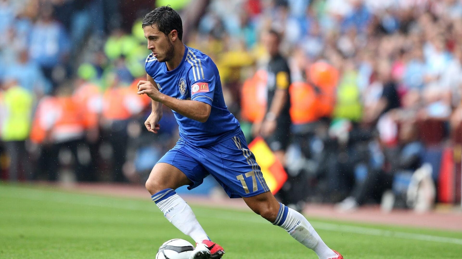 爱游戏手机游戏-_举办国际经典赛：推动本土体育产业繁荣_，举办国际体育赛事