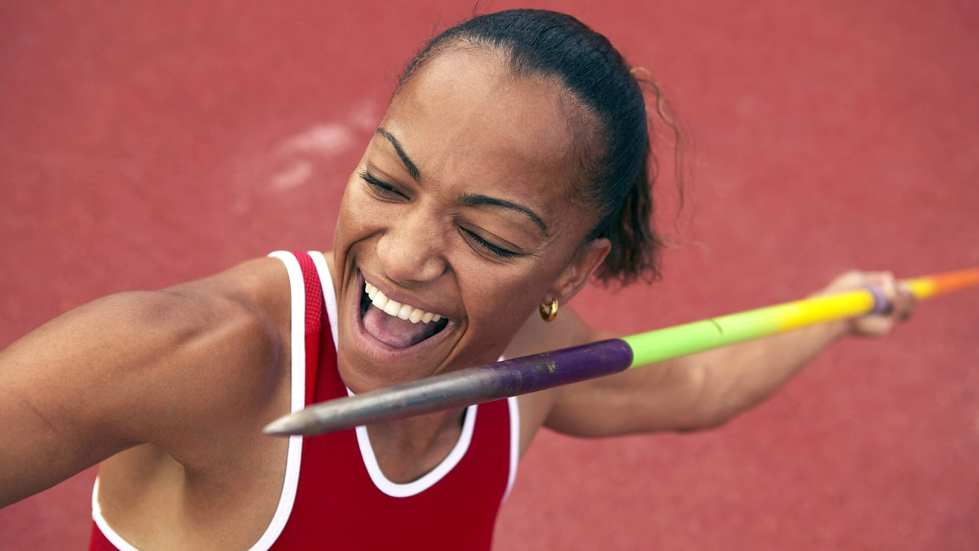 大型悬崖落水跳水赛,惊险刺激挑战极限,悬崖上跳水会死吗